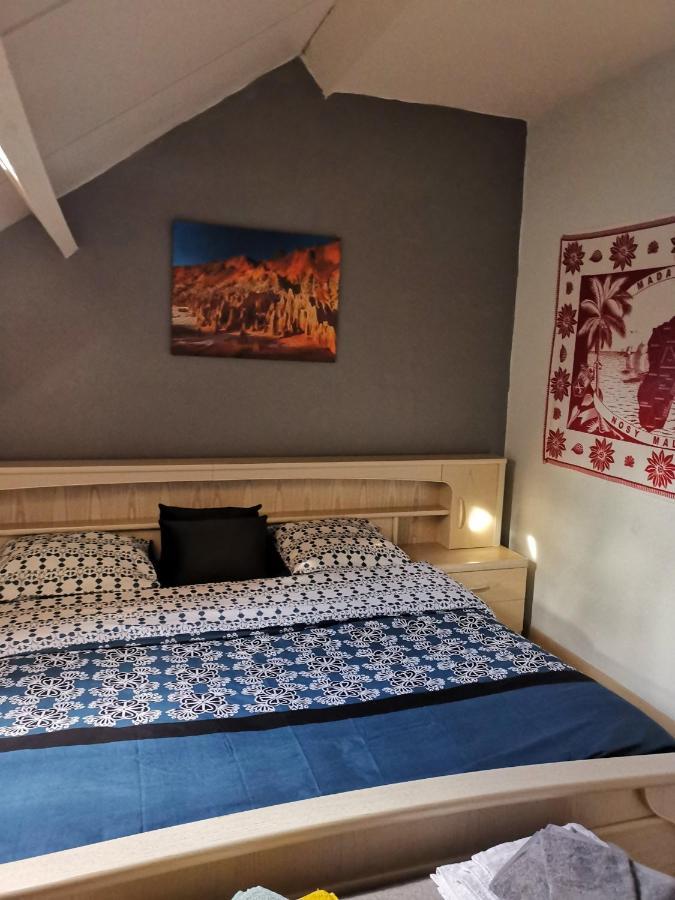 Mevazara Guesthouse มัลเมอดี ภายนอก รูปภาพ